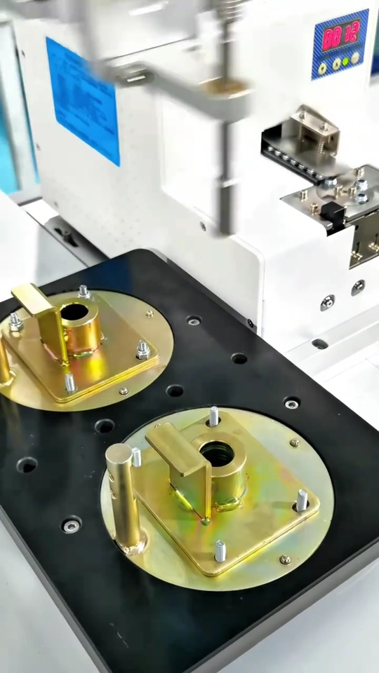 Desktop Fully Automatic Robotic Screw Locking Machine - Image 7